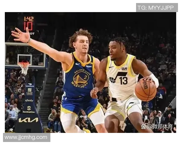 勇士与爵士精彩对决录像回放分析及赛后精彩瞬间回顾